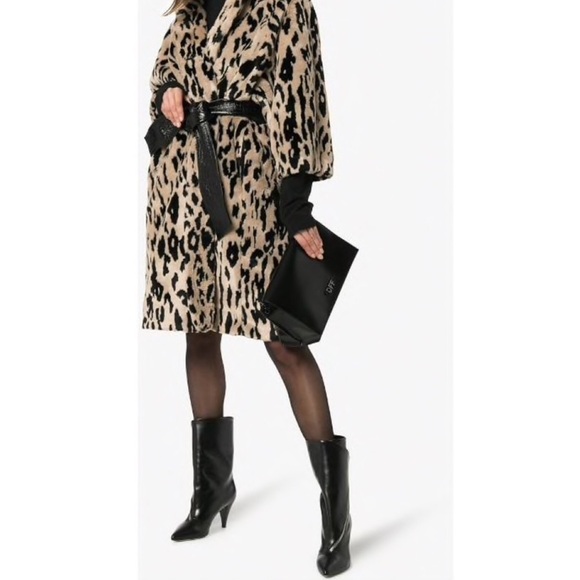 Givenchy Show Boots  Black Leather Pointed Toe Asymmetrical Zip Ankle NWOT - Picture 10 of 11